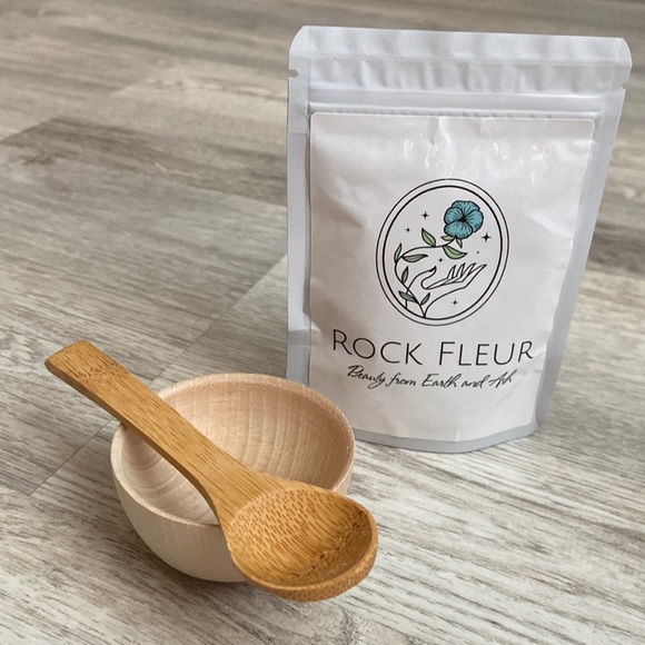 Rock Fleur Glacial Face Mask - Picture 3 of 11